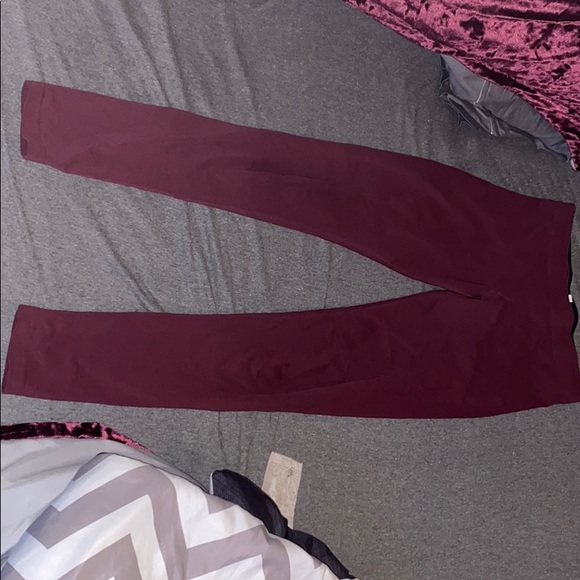 Burgundy leggings - Picture 1 of 3